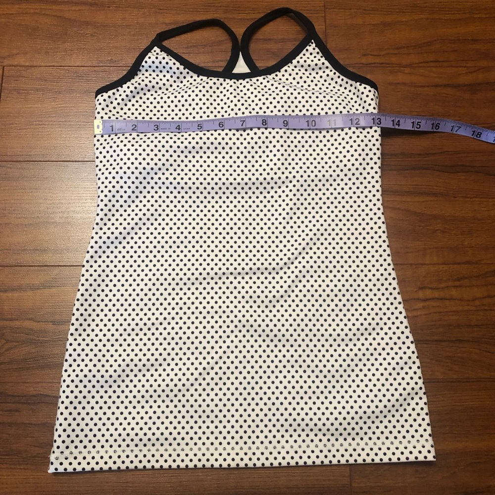 Lululemon top